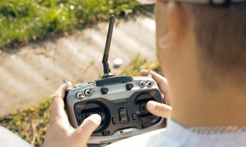 Treba vam razlog zašto dronovi nisu za svakoga? Evo ga!