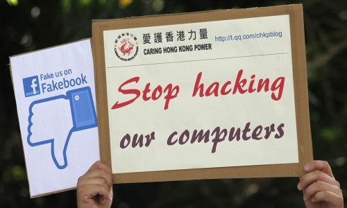 Sumnje se šire: Sluša li Facebook vaše razgovore?