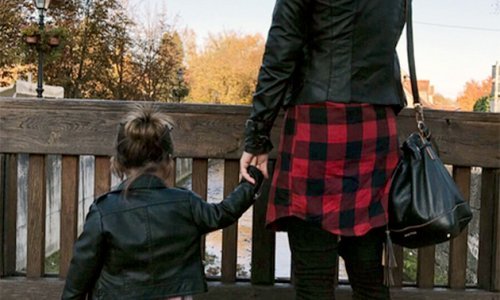 Kakva majka, takva kći: Neodoljive Ena i Marijana Batinić