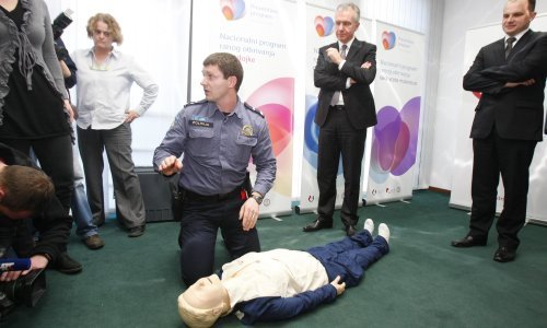 Javno dostupni uređaji spašavat će živote na ulici