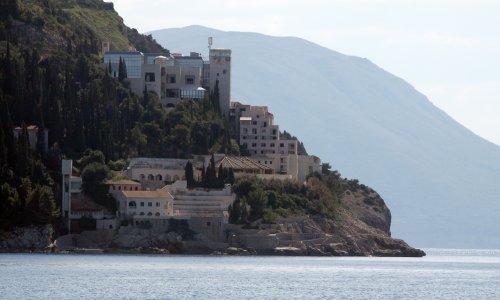 INA prodaje dionice dubrovačkog hotela Belvedere?