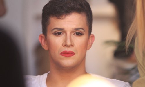 Kedžo ulazi u kupaći kostim Lane Jurčević