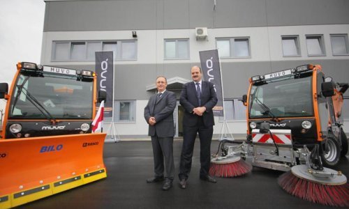 Inovativno hrvatsko vozilo - kosi, pere, čisti i zalijeva