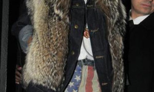 Rihanna ljubakala sa zgodnim Šveđaninom?