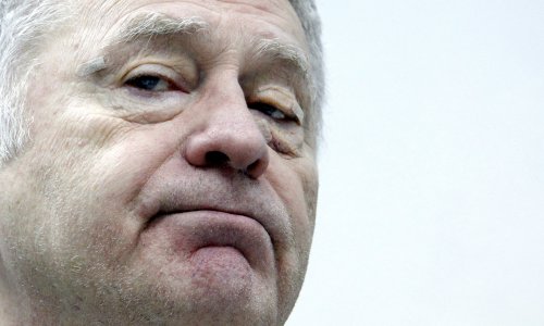 Klaun, bezveznjak, oligarh i mutirani komunist