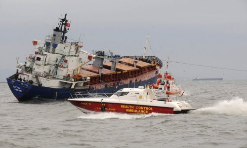 Olujno Crno more progutalo osam mornara