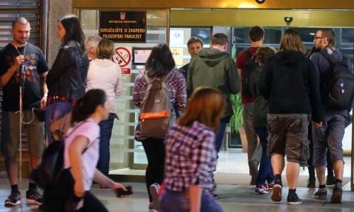 'Studenti neće stajati po strani dok se uzurpiraju demokratski procesi'