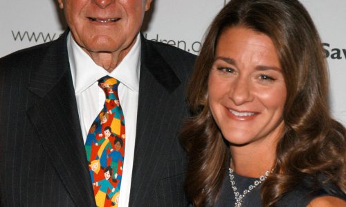 Bush stariji će skokom s padobranom proslaviti 85. rođendan