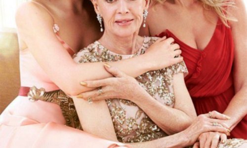 Prvi put u povijesti slavne baka, majka i kći zajedno na naslovnici