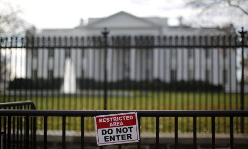 Tajnim službama sad je jasno: ograda kod Bijele kuće slaba točka