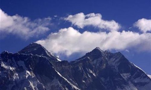 Topi se čak i Mount Everest