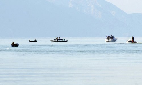 Palagruža: uhićeni Talijani s 533 kilograma ribe