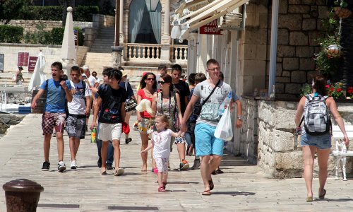 Evo što čak 83 posto građana misli o uvođenju Crokartica