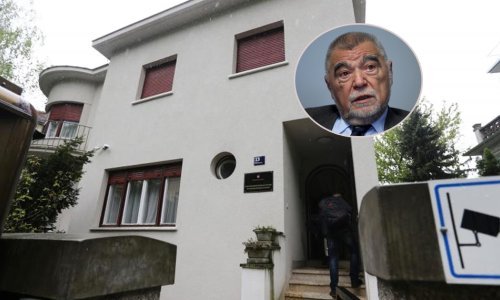 Mesić se seli 'ležerno i civilizirano', već prenio knjige