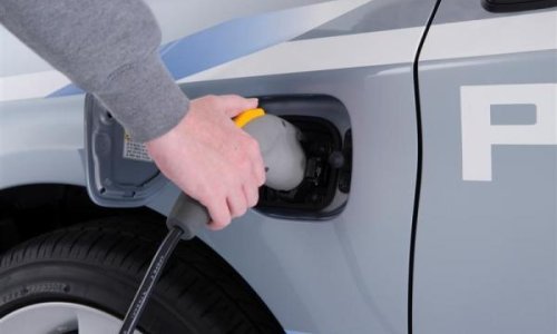 Kinezi krenuli s proizvodnjom čvrstih baterija za električne automobile