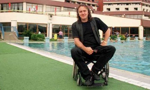 Zdravku Škenderu ukrali invalidska kolica