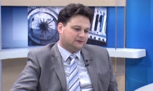 'Mogu i homoseksualci u brak, ali s osobom suprotnog spola'