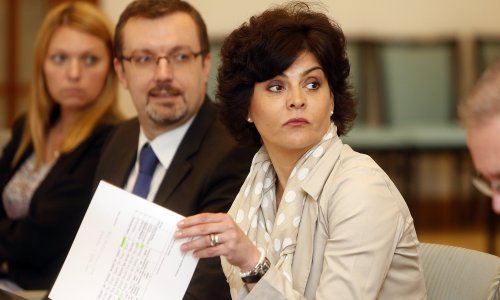 'Ustaške zmije' prijete novinarima, traži se rasprava u Saboru