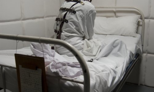 Zbog homoseksualizma pet godina provela na psihijatriji