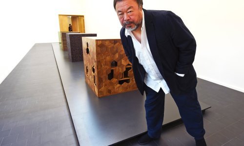 Ai Weiwei u Pragu izlaže zastrašujuću instalaciju nadahnutu krizom čovječanstva