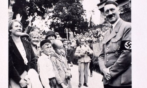 Merkel u Nizozemskoj poznatija od Hitlera