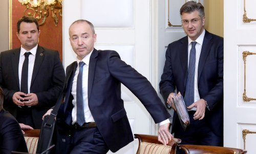 'Treba li nam da MiG padne na neko naseljeno mjesto?'