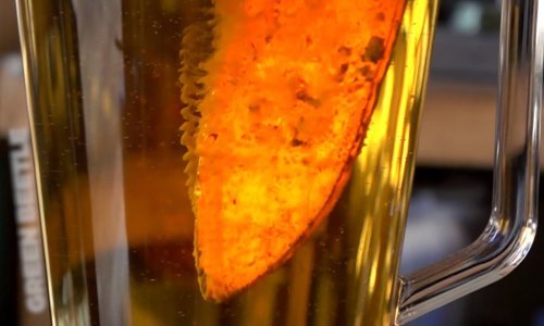 Za izradu ovog američkog noža korišteni su slanina, pivo i pomfrit