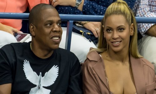 Slavni reper snima dokumentarac kojim će podignuti prašinu