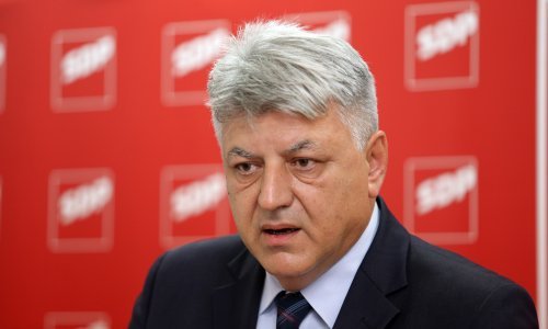 Komadina: Ne pristajemo na ucjene i biti taoci sukoba u HNS-u