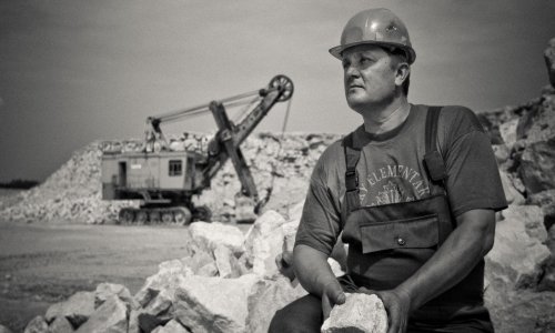 Ovi manijaci sjurili su se biciklom u mračni napušteni rudnik i sve snimili