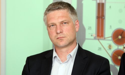 Bizarno: Gradonačelnik praktički zabranio prekovremeni rad