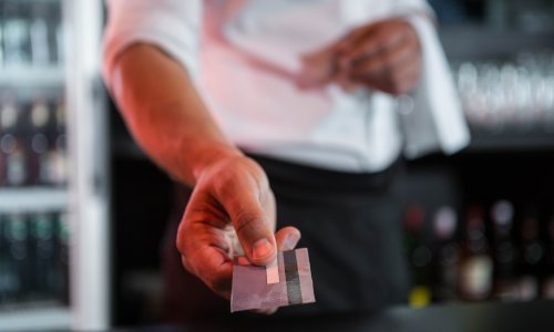 American Express pozitivno iznenadio dobrim rezultatom