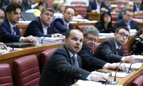 Sabor potvrdio sporazum s Kanadom i državnu pomoć za stambene kredite