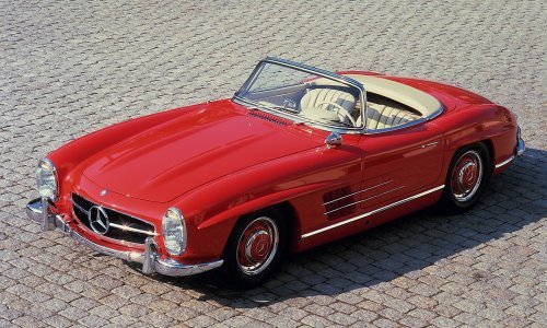 Legendarni Mercedes-Benz 300 SL Roadster slavi 60 godina