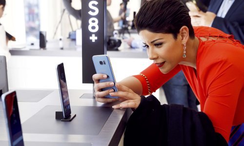 Mobitele s preklopnim zaslonima nećemo vidjeti prije 2019.