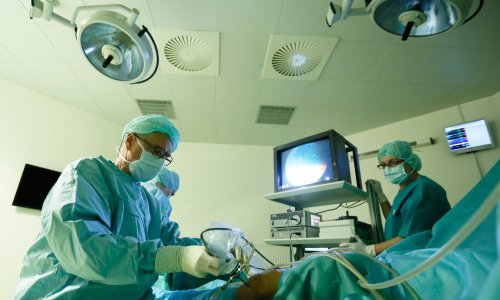 Brojke pokazuju zašto javno zdravstvo mora biti dostupno svima i koji problemi nastaju kada je privatizirano