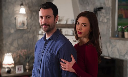 Razgolićeni Ivan Herceg i Ana Majhenić uživaju na osami