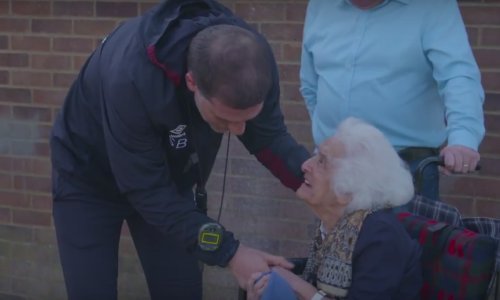 Zbog ovakvih stvari Biliću uprava West Hama nema srca dati otkaz!