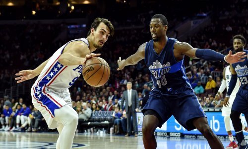 Fenomenalni Dario Šarić 'uništio' Denver, Curry se vratio i odmah 'utrpao' 35 koševa