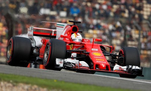 Ferrari i Vettel odjednom čudesno brzi: Mercedes ima razloga za paniku!