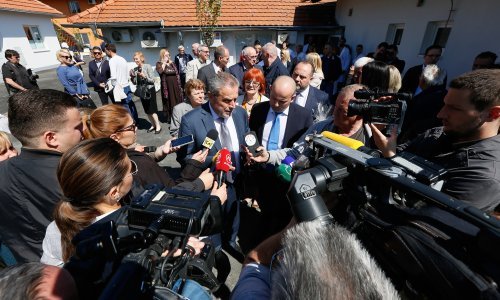 Bili smo na otvorenju bolnice za ovisnost o internetu. Tko i što će se liječiti?