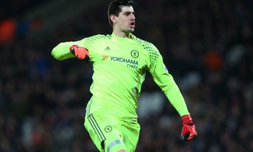 Sramota Chelseajeva golmana: Trudnu zaručnicu ostavio zbog tinejdžerice