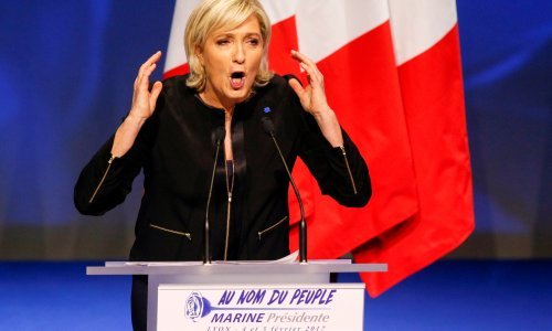 Le Pen odbila staviti maramu na glavu i otkazala sastanak s velikim muftijom