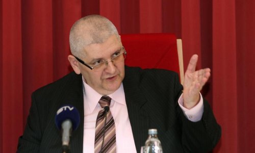Đapić bi referendum o izboru zastupnika, a srpiječio bi i mogućnost djelovanja SDSS-a