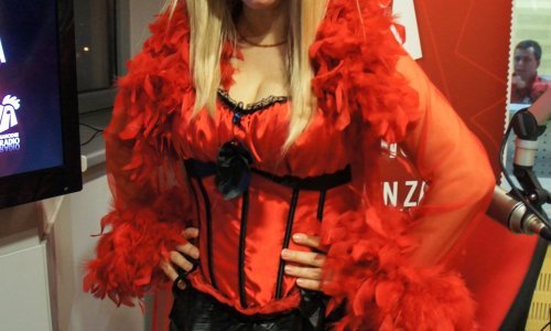 Cro dance zvijezda se obrušila na kolegice