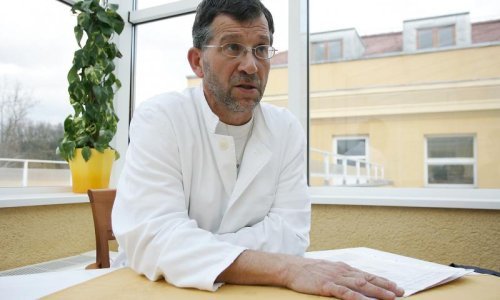 Sladoljev: Imunološki se namještao bivšem potpredsjedniku Vlade. Milošević: To je laž