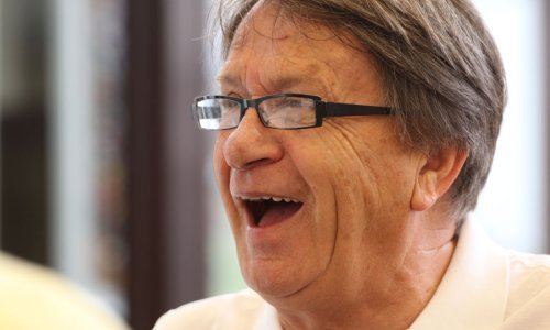 Pogledajte spot u kojem legendarni trener brani Pupovca: 'Nekad ste meni vikali - Ćiro, pederu, a danas to vičete njemu'