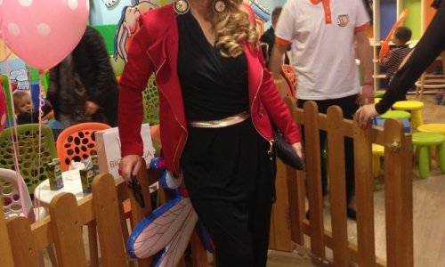 Neda Ukraden dobila i trećeg unuka