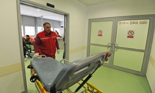 Dvoje ozlijeđenih u tučnjavi u đačkom domu