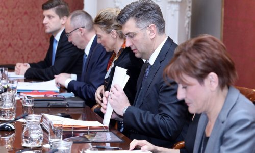 Vruća politička jesen - sedam najvećih zamki za Plenkovića i ministre